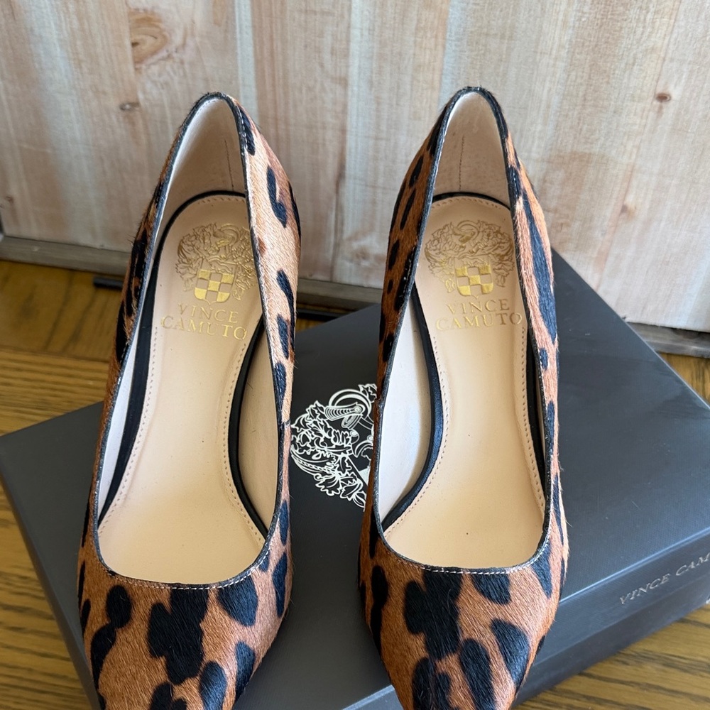Vince Camuto Leopard Print Heels in Tan and Black